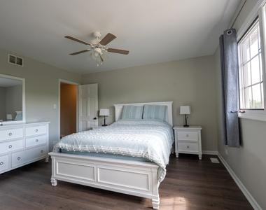 17011 Danielle Court - Photo Thumbnail 10