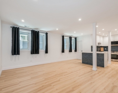 1535 W Estes Avenue - Photo Thumbnail 2
