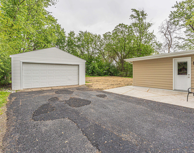 1055 N Bluebonnet Lane - Photo Thumbnail 25