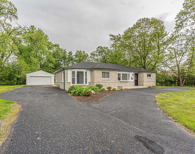 1055 N Bluebonnet Lane - Photo Thumbnail 31