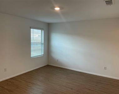 22377 Sonora River Trace - Photo Thumbnail 4