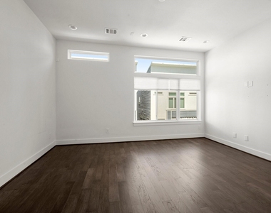 4706 Independence Heights - Photo Thumbnail 21