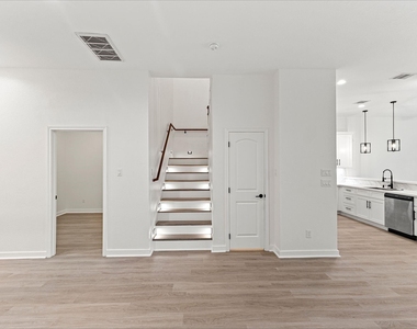 14828 Spica Court - Photo Thumbnail 7