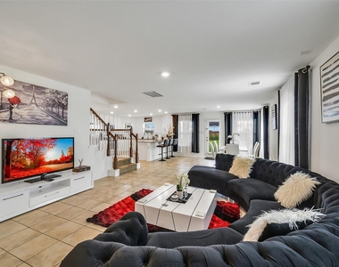 16502 Live Oak Canyon Drive - Photo Thumbnail 6