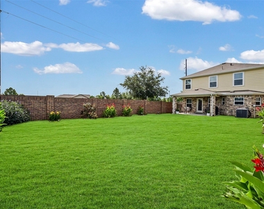 16502 Live Oak Canyon Drive - Photo Thumbnail 30