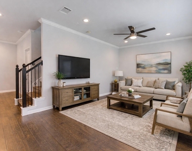 1115 Bunton Street - Photo Thumbnail 6