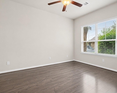 22943 Banff Brook Way - Photo Thumbnail 16