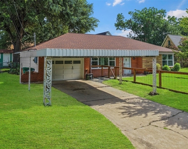 617 Graceland Street - Photo Thumbnail 1