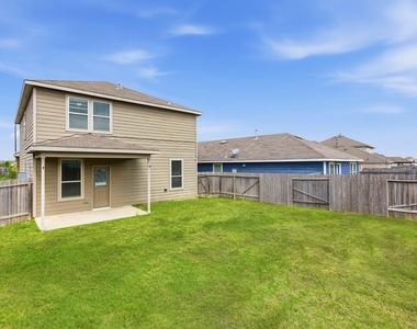 5718 Savanna Pasture Road - Photo Thumbnail 34