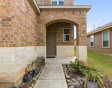 5718 Savanna Pasture Road - Photo Thumbnail 2