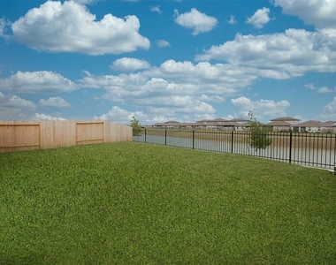 7411 Victoria Brook Trace - Photo Thumbnail 33