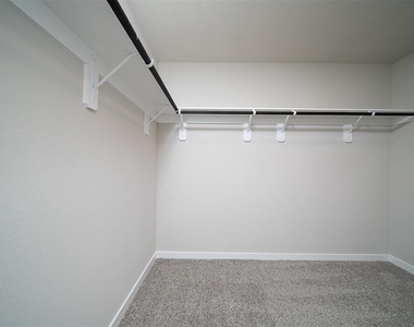 7411 Victoria Brook Trace - Photo Thumbnail 23