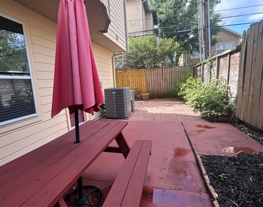 4110 Woodhead Street - Photo Thumbnail 3