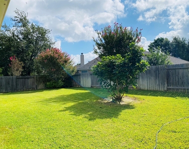 24710 Cobble Canyon Lane - Photo Thumbnail 23