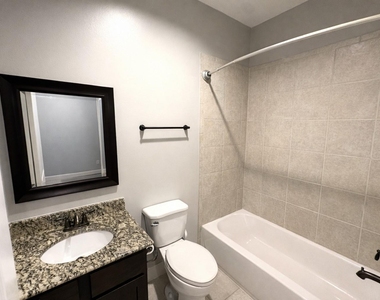 321 W 26th Street - Photo Thumbnail 22