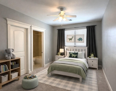 321 W 26th Street - Photo Thumbnail 17