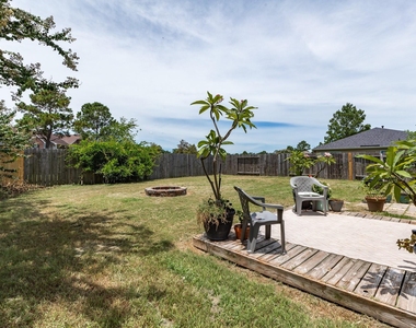 24027 Kingbriar Drive - Photo Thumbnail 3