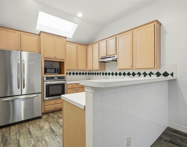 12242 Rutgers Park Court - Photo Thumbnail 8