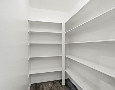 12242 Rutgers Park Court - Photo Thumbnail 20