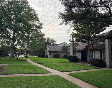 7202 S Dairy Ashford Road - Photo Thumbnail 35