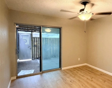 7202 S Dairy Ashford Road - Photo Thumbnail 16