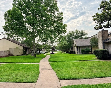7202 S Dairy Ashford Road - Photo Thumbnail 3