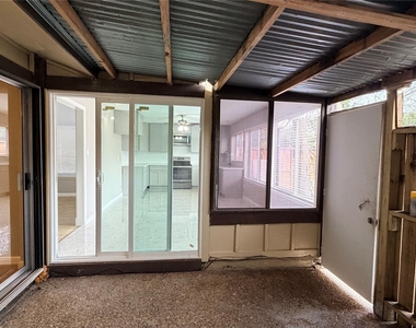 7202 S Dairy Ashford Road - Photo Thumbnail 26