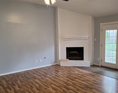 1502 Sudbury Drive - Photo Thumbnail 1