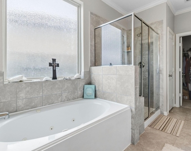 4435 Bearberry Avenue - Photo Thumbnail 19