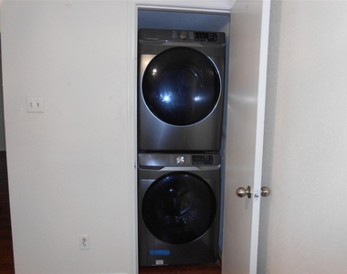 2750 Holly Hall Street - Photo Thumbnail 6
