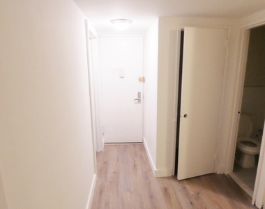 359 East 62nd Street - Photo Thumbnail 1