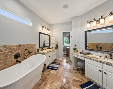 127 W Palm Boulevard - Photo Thumbnail 21