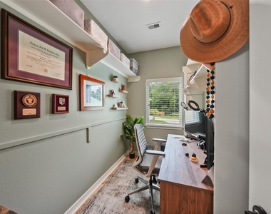 127 W Palm Boulevard - Photo Thumbnail 23