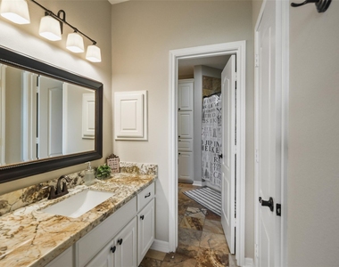 127 W Palm Boulevard - Photo Thumbnail 27