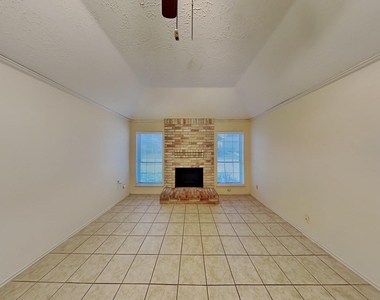 10514 Wayward Wind Lane - Photo Thumbnail 1