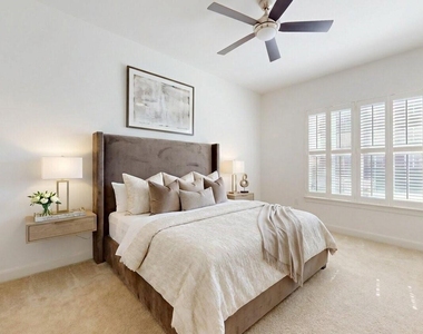 1010 Rosine Street - Photo Thumbnail 5