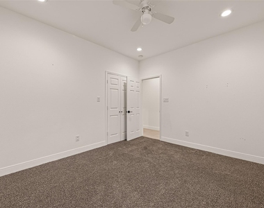 1343 Alpha Lane - Photo Thumbnail 8