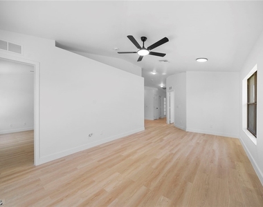 605 Hancock Bridge Parkway - Photo Thumbnail 12