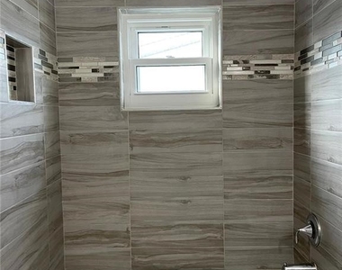 2505 Se 16th Place - Photo Thumbnail 11
