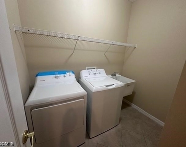 3320 Midship Drive - Photo Thumbnail 10