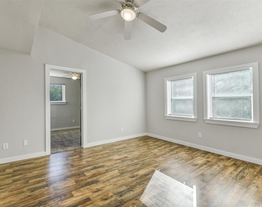 31423 Reids Prairie Road - Photo Thumbnail 31