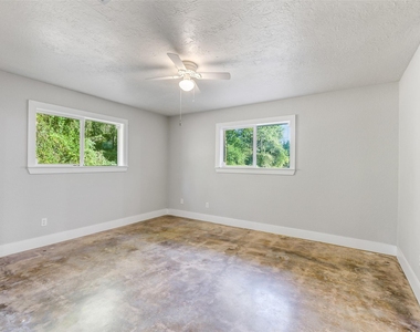 31423 Reids Prairie Road - Photo Thumbnail 24