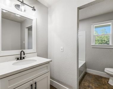 31423 Reids Prairie Road - Photo Thumbnail 27