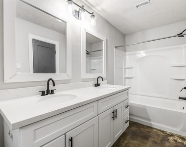 31423 Reids Prairie Road - Photo Thumbnail 25