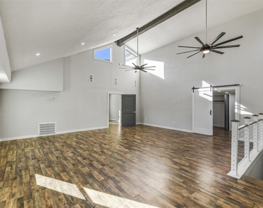 31423 Reids Prairie Road - Photo Thumbnail 29