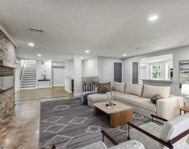 31423 Reids Prairie Road - Photo Thumbnail 4