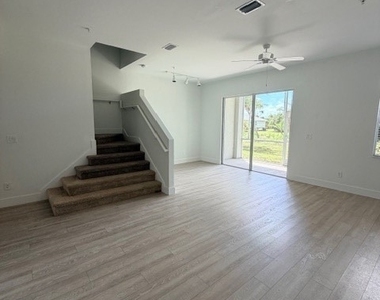 13420 Hidden Palms Cove - Photo Thumbnail 5