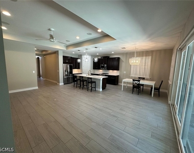 13451 Seaside Harbour Drive - Photo Thumbnail 7