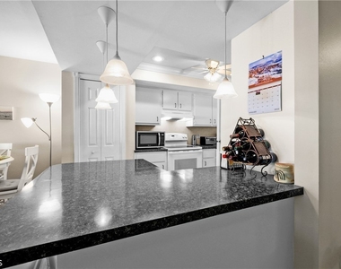 1203 Sw 48th Terrace - Photo Thumbnail 4