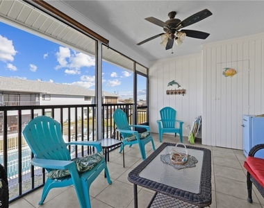 1203 Sw 48th Terrace - Photo Thumbnail 28